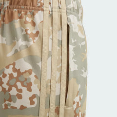 Zoom looking at the zip pockets and hardware, highlighting the reinforced stitching and durable zipper construction.