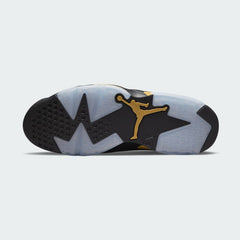 Outsole view of Jordan Flight Club '91 Men's trainers showing traction design