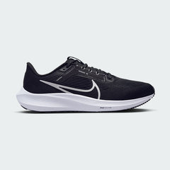 Nike Air Zoom Pegasus 40 Men's running trainers in black with white accents, side profile showing engineered mesh upper, prominent Nike Swoosh, and cushioned midsole.
