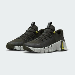 Nike Free Metcon 5 Men's Training Shoes DV3949 angled view highlighting stability heel and midfoot cage