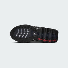 Nike Air Max DN Juniors Casual Trainers FB8987-003 outsole with traction pattern and dual Air pods
