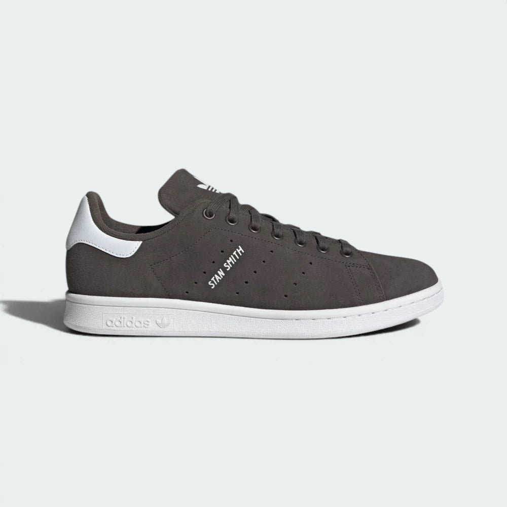 Side Profile Image: The Shadow Olive Stan Smith, highlighting the contrast between the dark green suede and the bright Cloud White rubber outsole.
