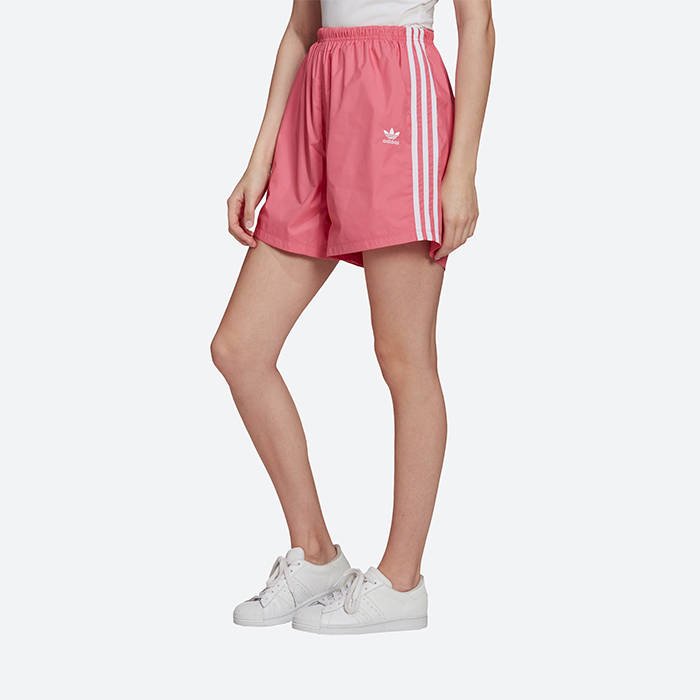 tradesports.co.uk Adidas Women's Adicolor Ripstop Long Shorts H37754