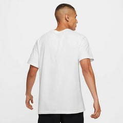 tradesports.co.uk Nike Men's NSW Graphic Logo T-Shirt BV0622 100