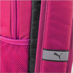 Highlights the technical padding and the "unreal" finish of the adjustable hardware.