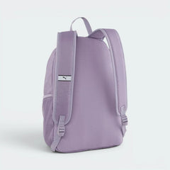 Focuses on the padded back panel and the professional adjustable strap system.