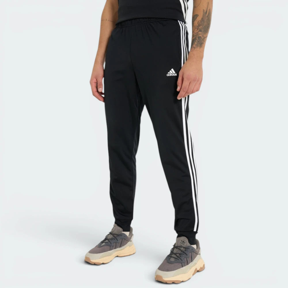 Highlights the high-velocity white 3-Stripes running down the professional black tricot.