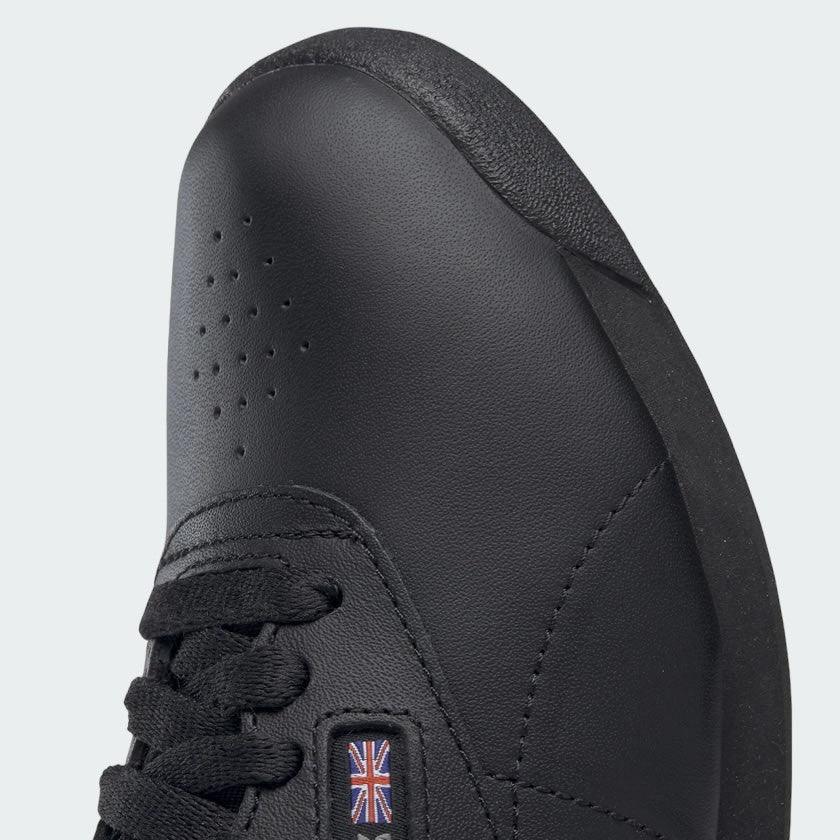 Reebok Freestyle Hi 2240 in black -smooth leather front cap