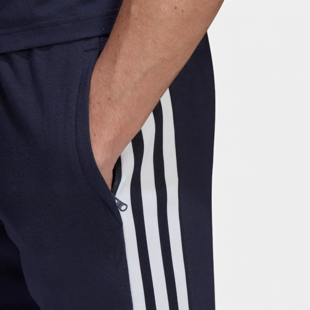 Pockets being used with zips and s stripe design