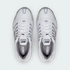 Shows the large-cell breathable mesh and the classic lacing system.