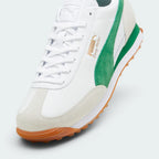 Details the premium dual-stitching tracking lines across the suede toe overlay and the neat layout of the lace eyes.