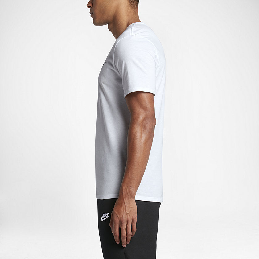 tradesports.co.uk Nike Men's Futura Icon Tee Shirt 696707 104