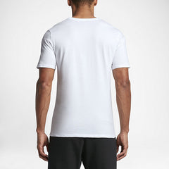 tradesports.co.uk Nike Men's Futura Icon Tee Shirt 696707 104