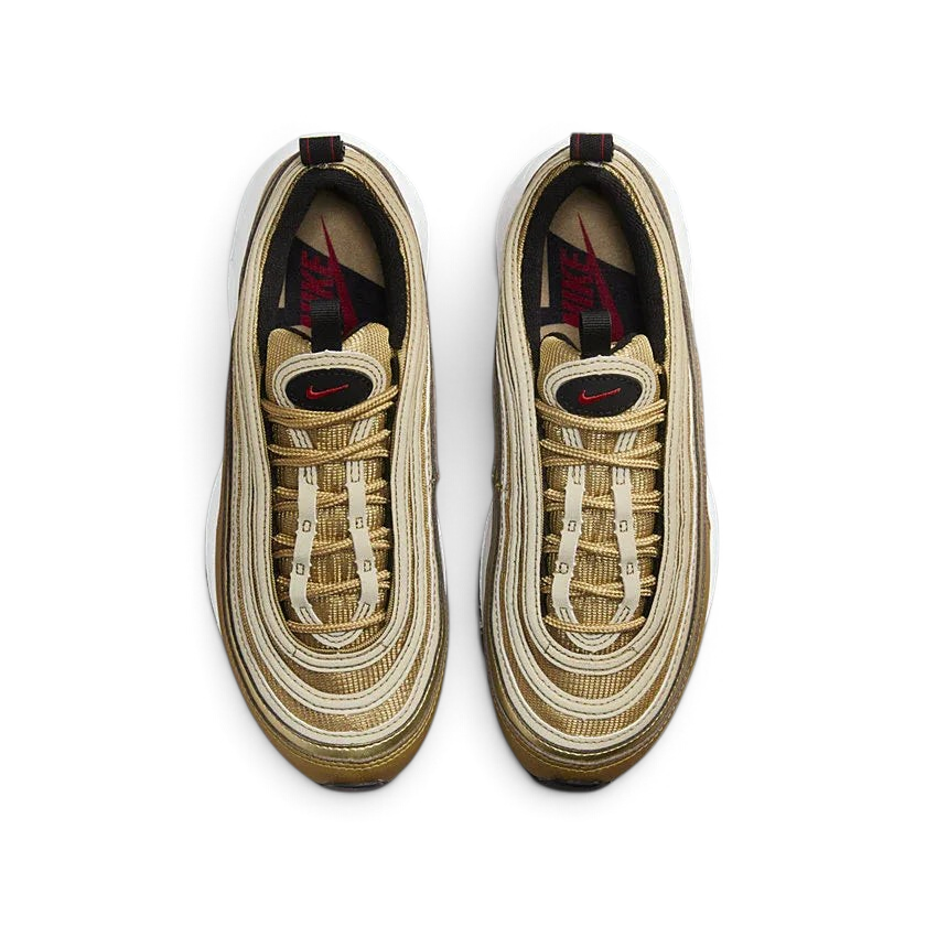 Focuses on the locked-in hidden lacing track layout, displaying the perfect symmetry of the gold mesh tongue, the red branding plate, and the concentric wave piping guarding the front box.