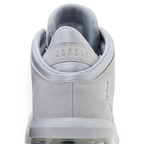 Detailed zoom on the outsole and midsole of the Jordan Flight Origin 4 Men's grey basketball shoes, highlighting the cushioned foam and visible Air-Sole unit.