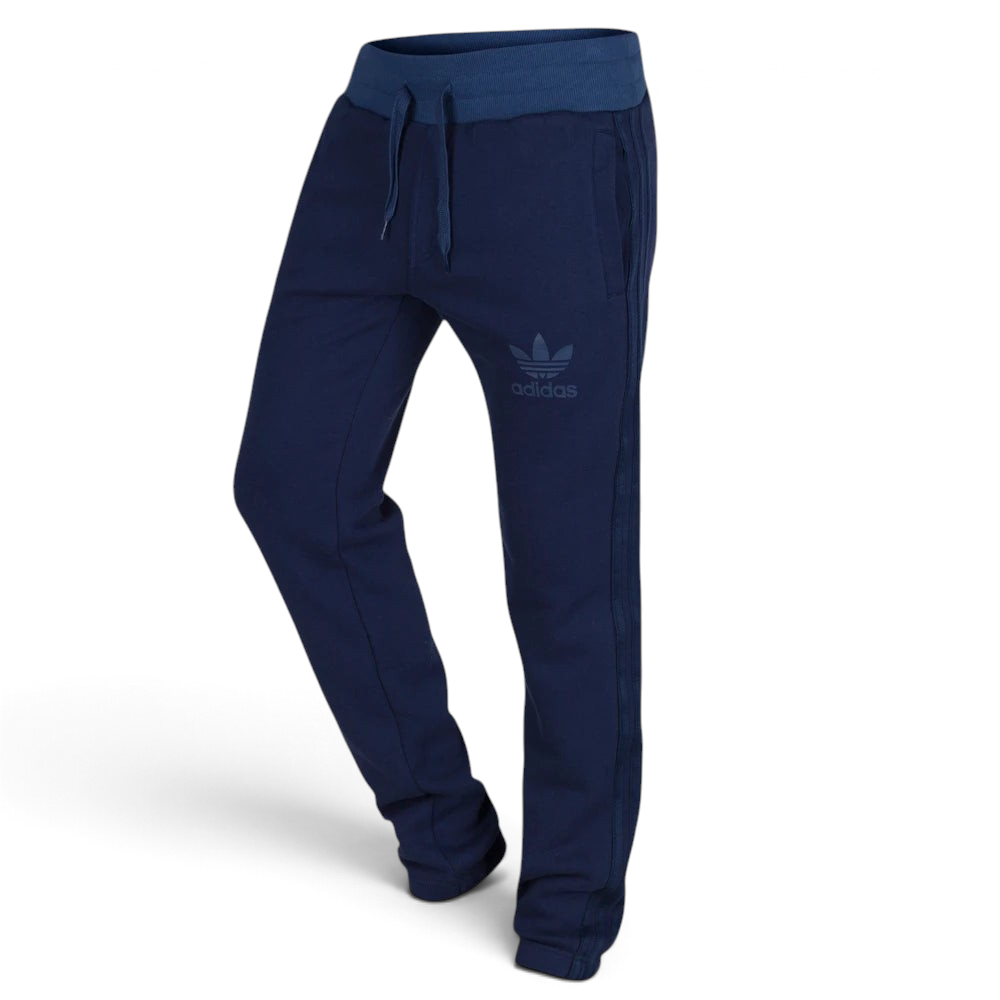 Emphasising the locked-in ankle cuffs and the professional "Collegiate Navy" colour depth.