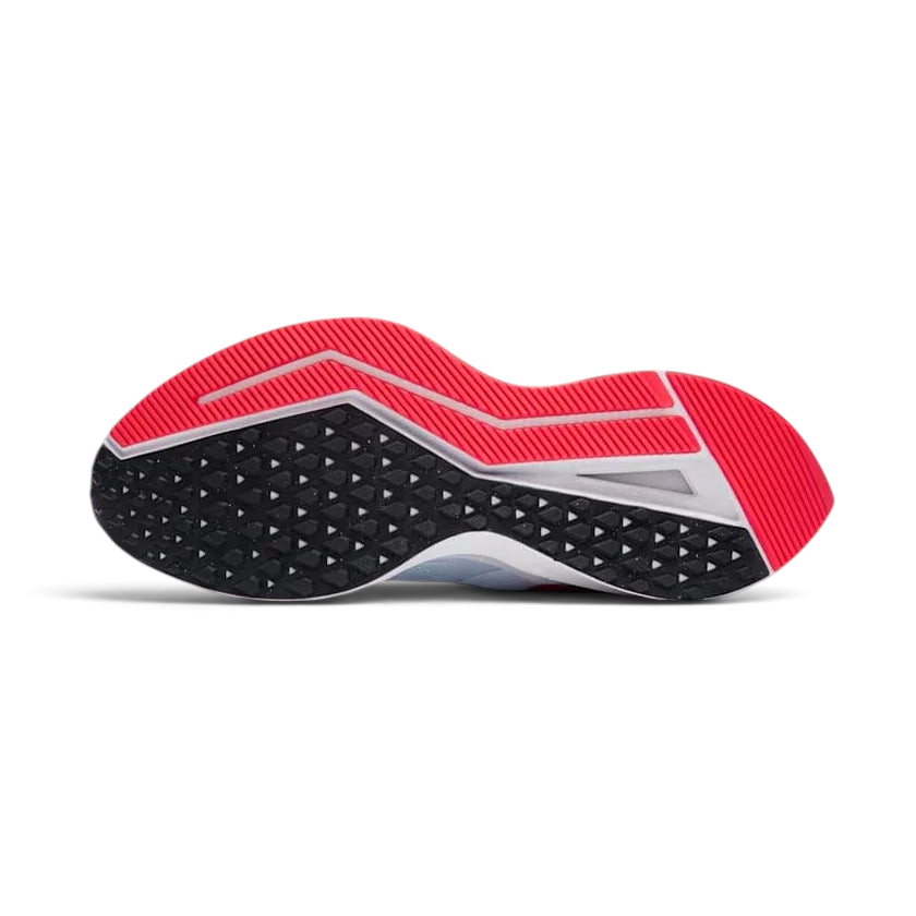 View of the outsole of the Nike Zoom Winflo 6 Women's blue running trainers, showing the durable rubber tread pattern for road traction.