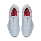 Top-down view of a pair of Nike Zoom Winflo 6 Women's running trainers in blue, highlighting their streamlined silhouette and lace-up closure.