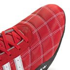 Close up of the front stitch design and laces