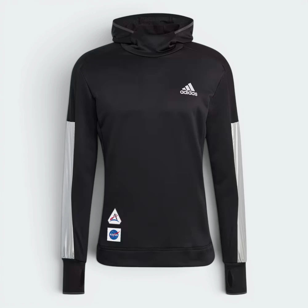 Emphasising the locked-in loose silhouette and the professional "Silver" colour depth.