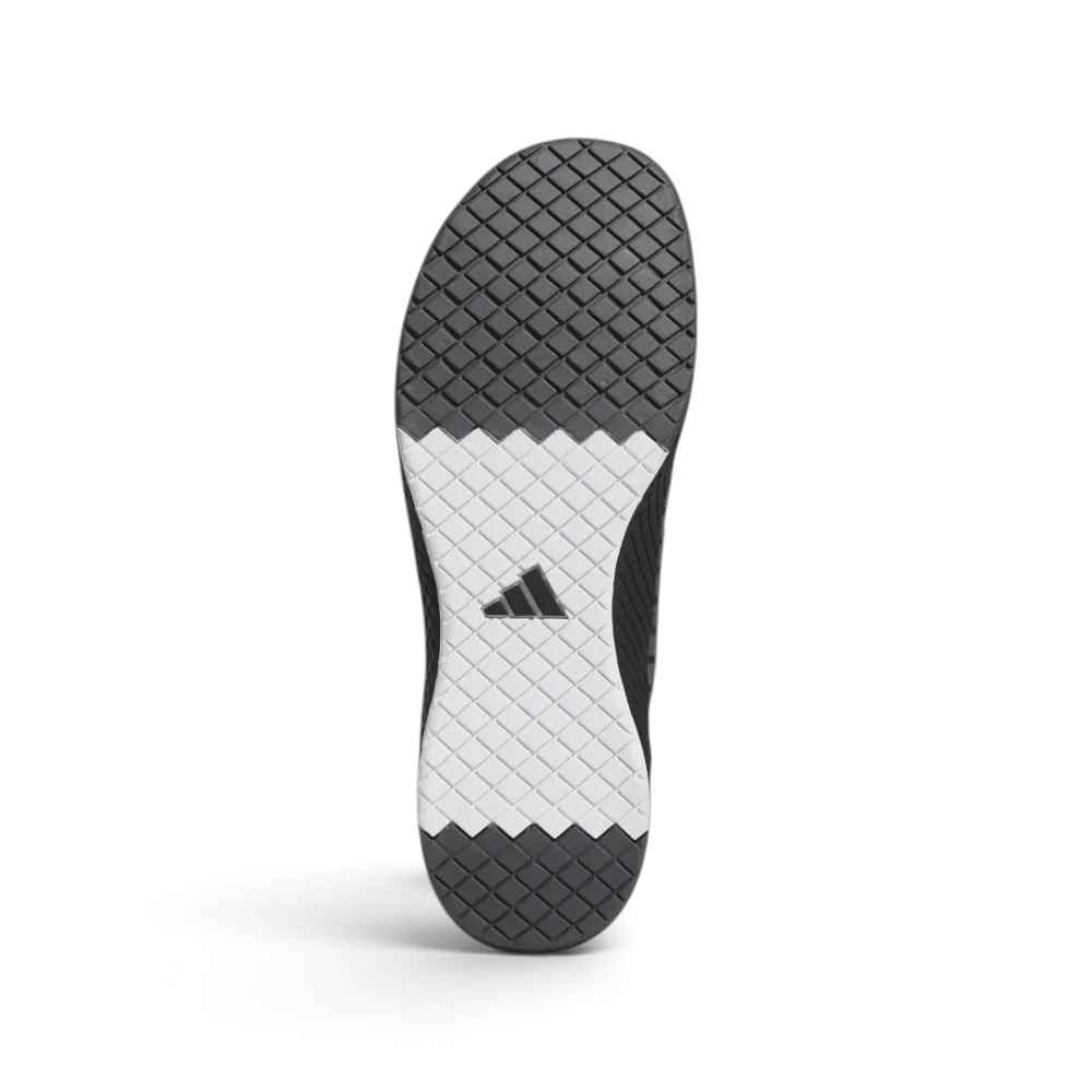 Displays the technical rubber tread matrix designed for unreal anti-slip traction on lifting platforms.