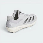 Focuses on the contoured shape of the heel counter, highlighting the structured support cup built to keep the rearfoot stabilized during sprints.
