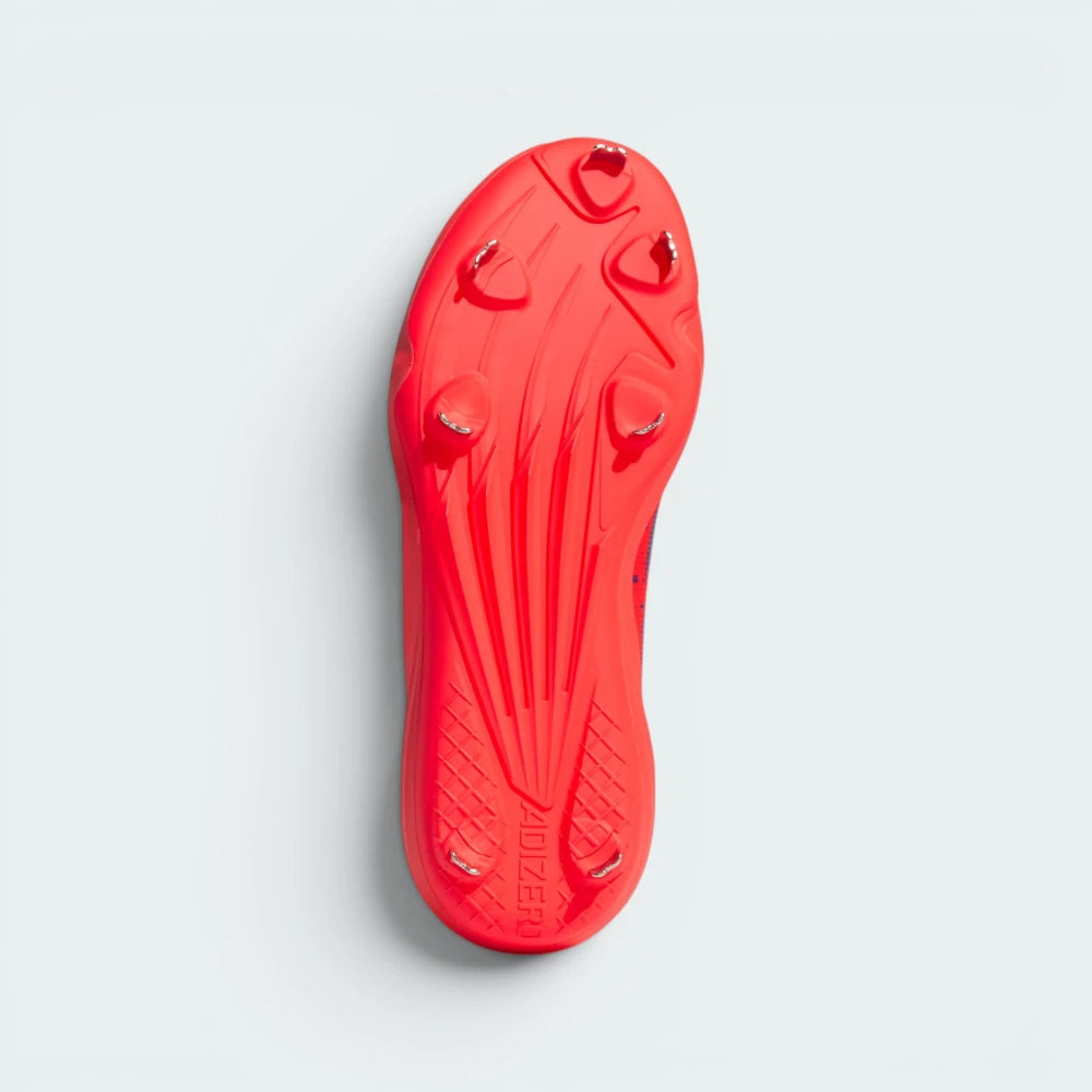 Displays the layout of the permanent metal cleat tips arranged across the synthetic TPU speed plate, engineered for unreal linear acceleration and clay shedding.