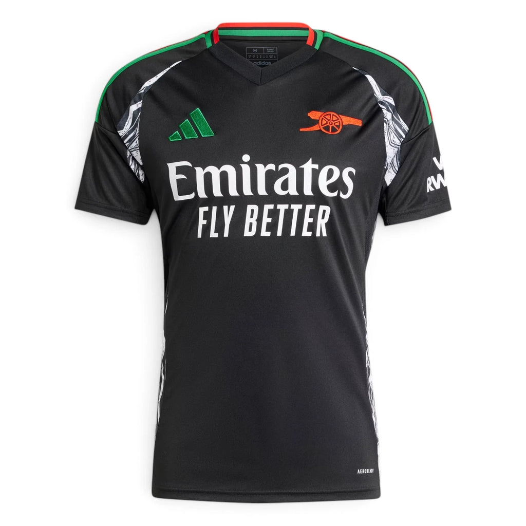 Clean overhead studio layout of the folded jersey showcasing the symmetrical chest layout, embroidered Arsenal crest, and sponsor branding.