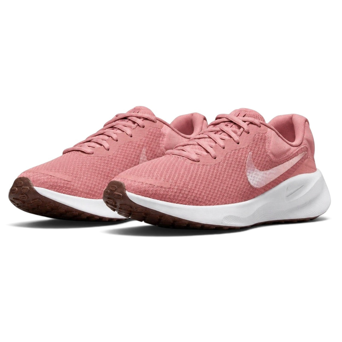 Emphasising the low-slung, modern road-running stance and the delicate tonal harmony between the pink-hued mesh upper, white midsole, and deep sepia outsole tread.