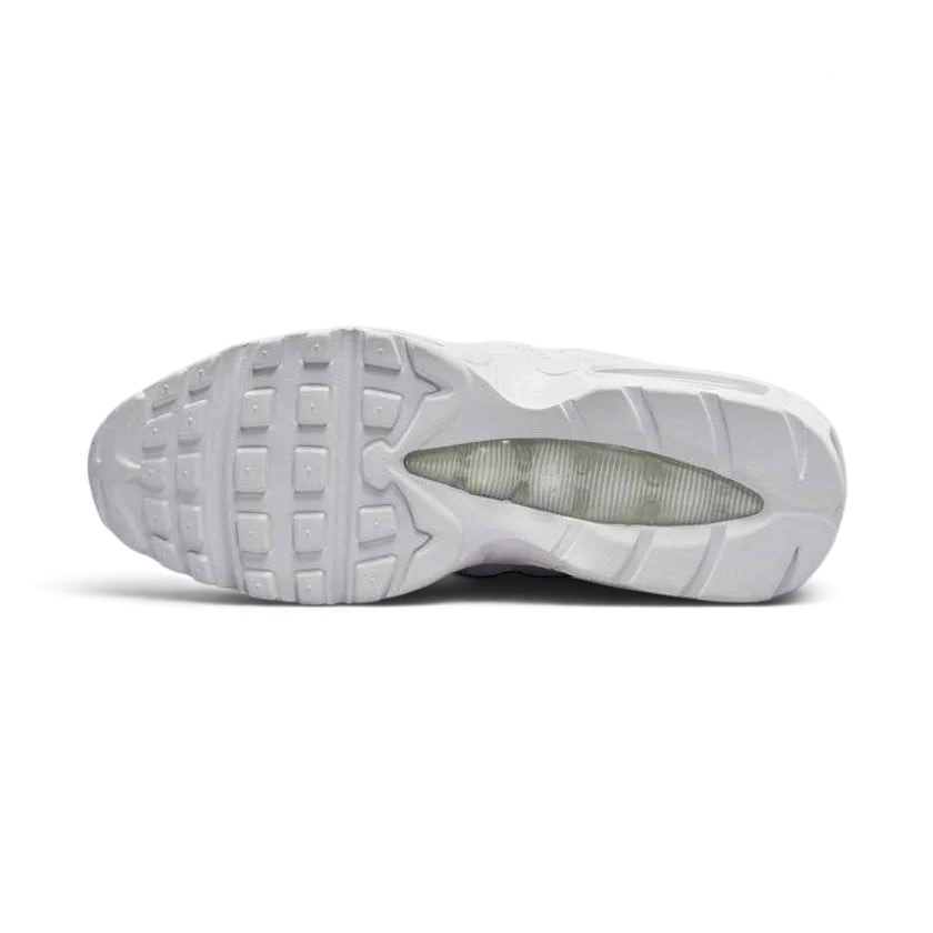 Nike Air Max 95 Essential Men's White Trainers CT1268-100 outsole with forefoot flex grooves and waffle traction pattern