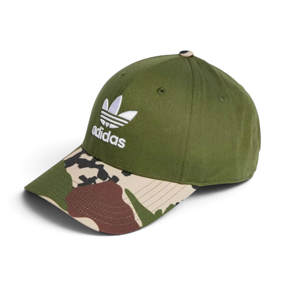 Focuses on the premium, high-definition printing lines of the woodland and flecktarn graphics wrapping across the top and bottom of the curved bill.