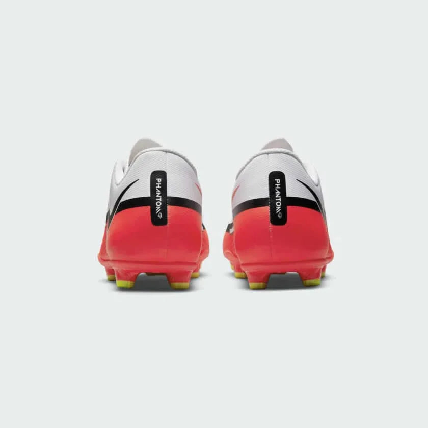 tradesports.co.uk Nike Men's Phantom GT2 Club FG/MG DA5640 167