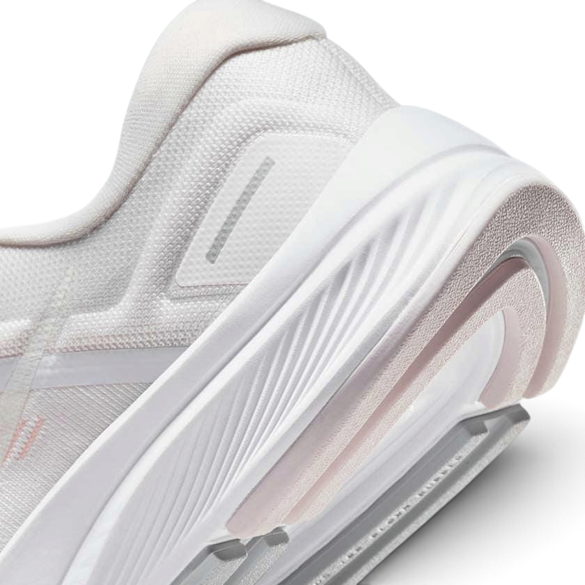 Close-up from heel underside showing Zoom Air sole and durable outsole of Nike Air Zoom Structure 24 Women's trainers