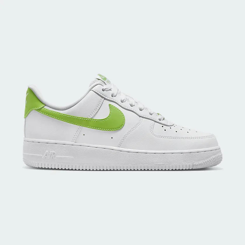 tradesports.co.uk Nike Women's Air Force 1 '07 DD8959 112 Main image
