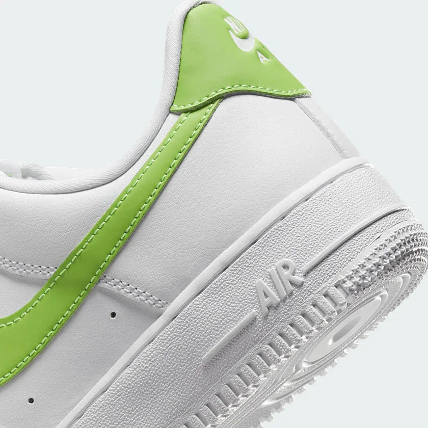 tradesports.co.uk Nike Women's Air Force 1 '07 DD8959 112