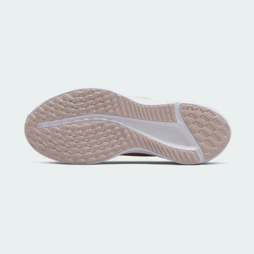 Nike Quest 5 Women's Pink Running Trainers DD9291 600 Secondary image