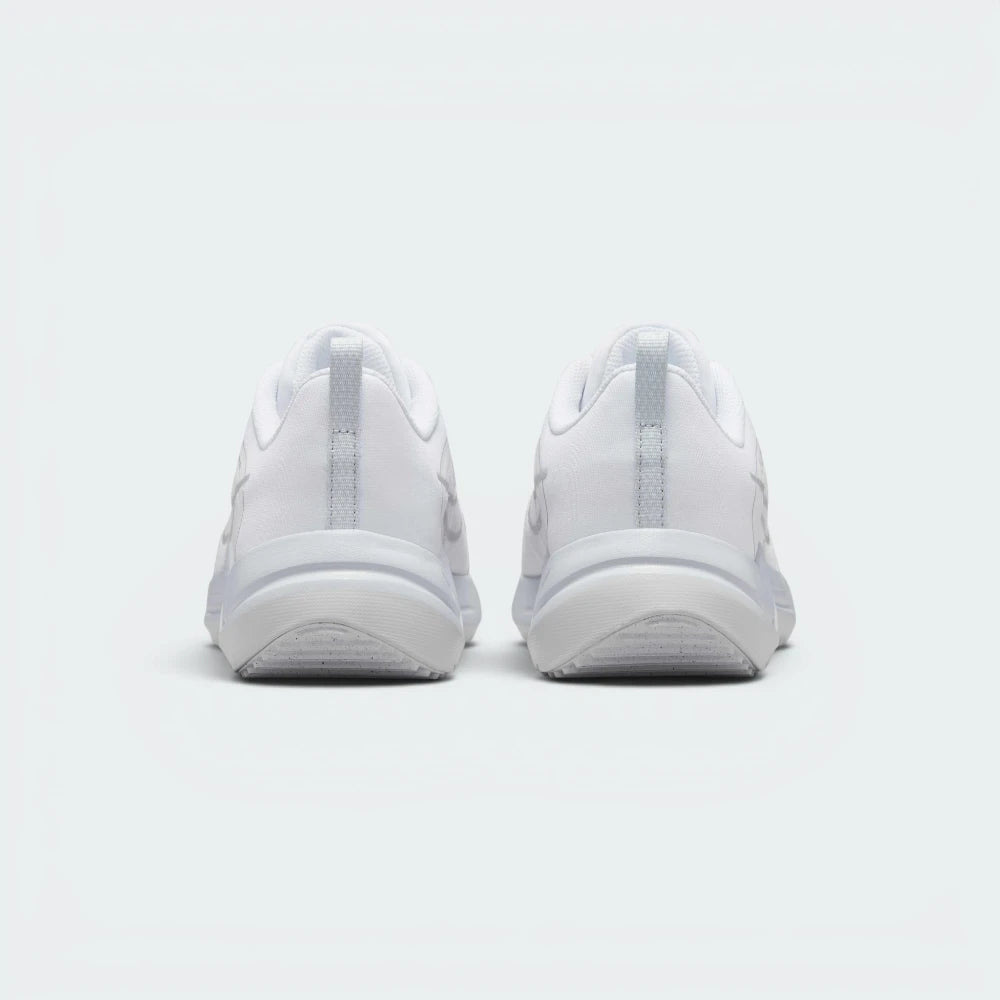 Focuses on the contoured mesh heel collar structure and the clean finish of the raised, protective rear foam sole.