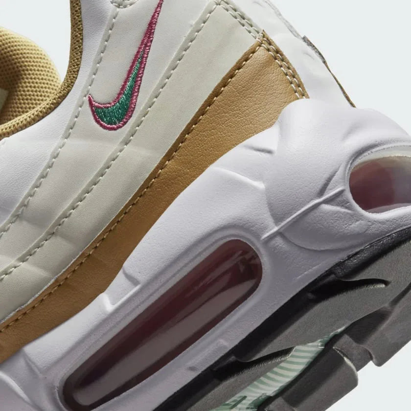 tradesports.co.uk Nike Women's Air Max 95 Shoes DH1632 100