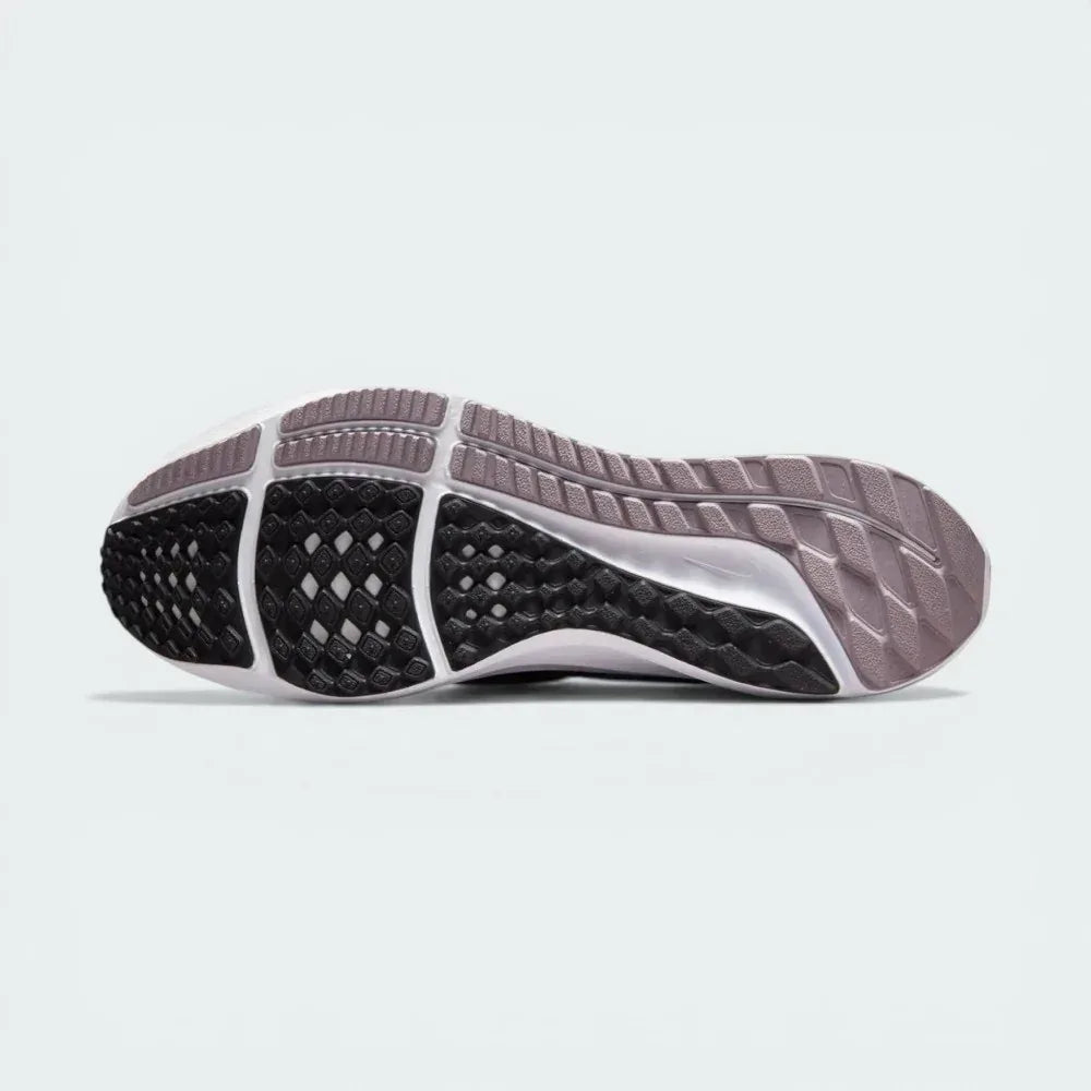 Nike Air Zoom Pegasus 39 Black Mesh Men's Running Trainers DH4071-002 Secondary image