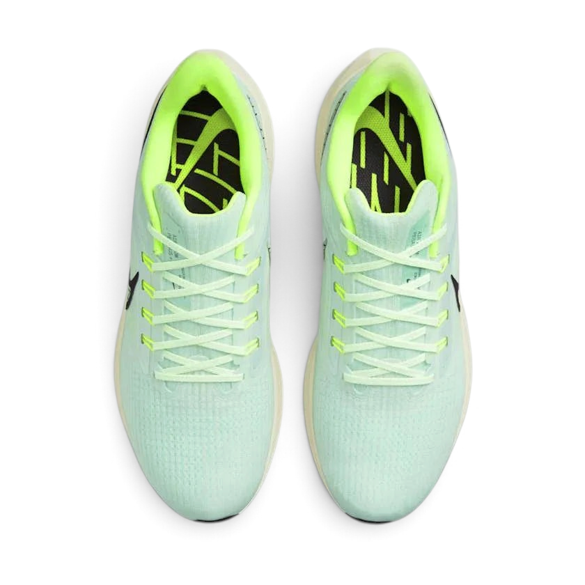 Top-down view of a pair of Nike Air Zoom Pegasus 39 Men's running trainers in green, highlighting their streamlined silhouette and lace-up closure.