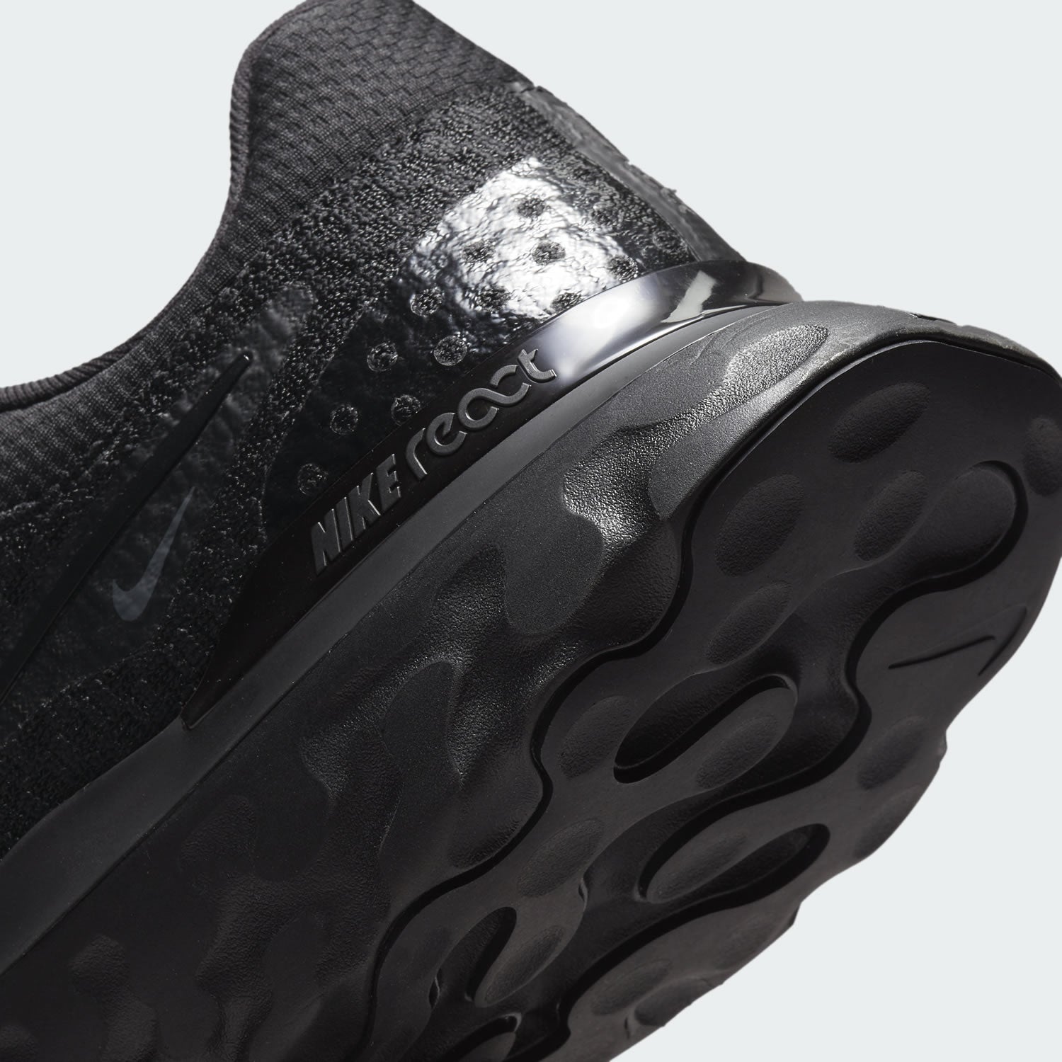 tradesports.co.uk Nike Men's React Infinity Run Flyknit 3 Shoes DH5392 005