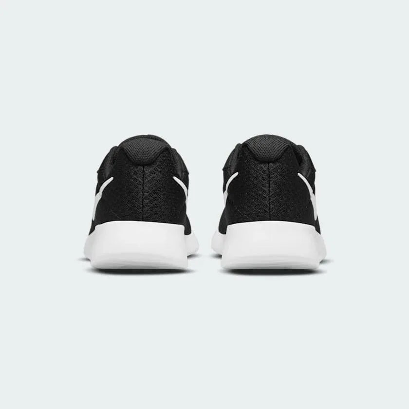 Nike Tanjun Men's Black Trainers DJ6258 top view showing lace-up closure and padded tongue