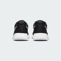Nike Tanjun Men's Black Trainers DJ6258 top view showing lace-up closure and padded tongue