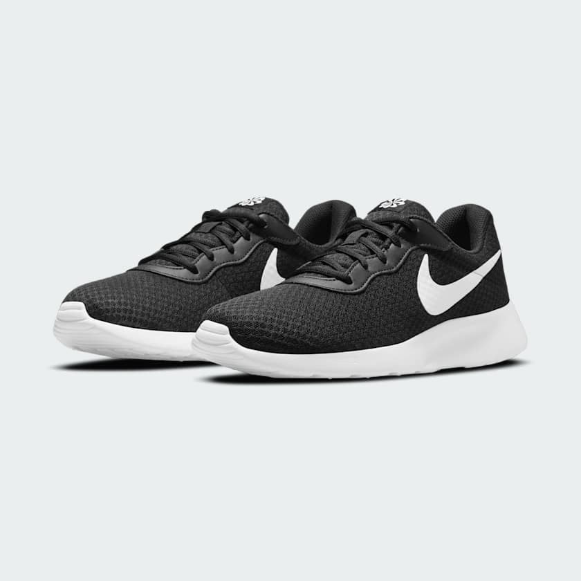 Nike Tanjun Men's Trainers DJ6258 back view showing heel curve and minimalist design