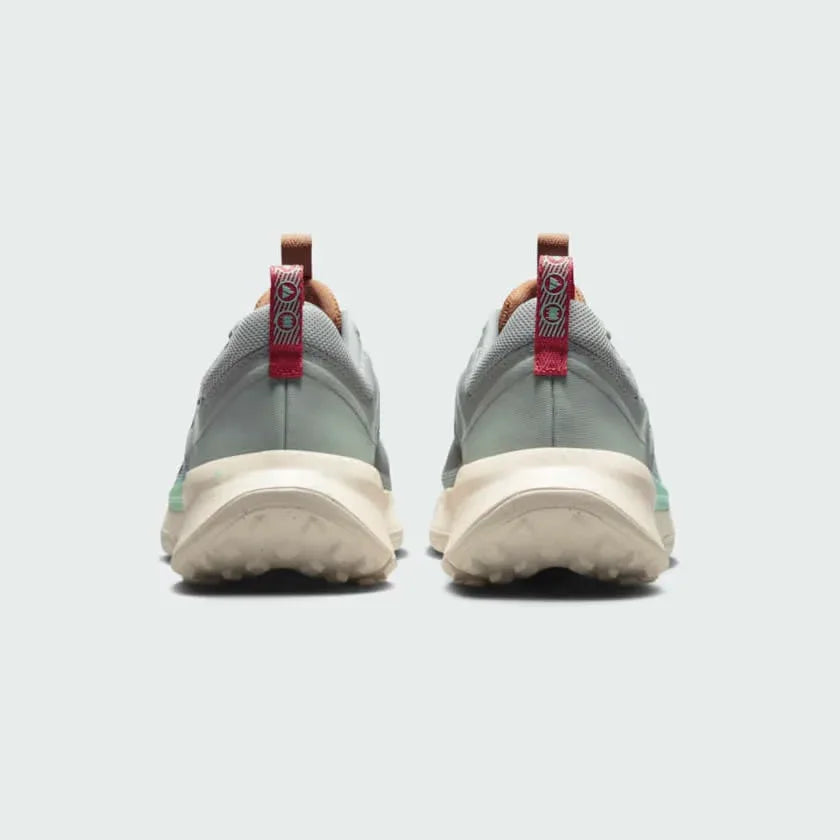 Nike Juniper Trail 2 Women's Running Shoes DM0821-301 back view showing heel loop and padded collar