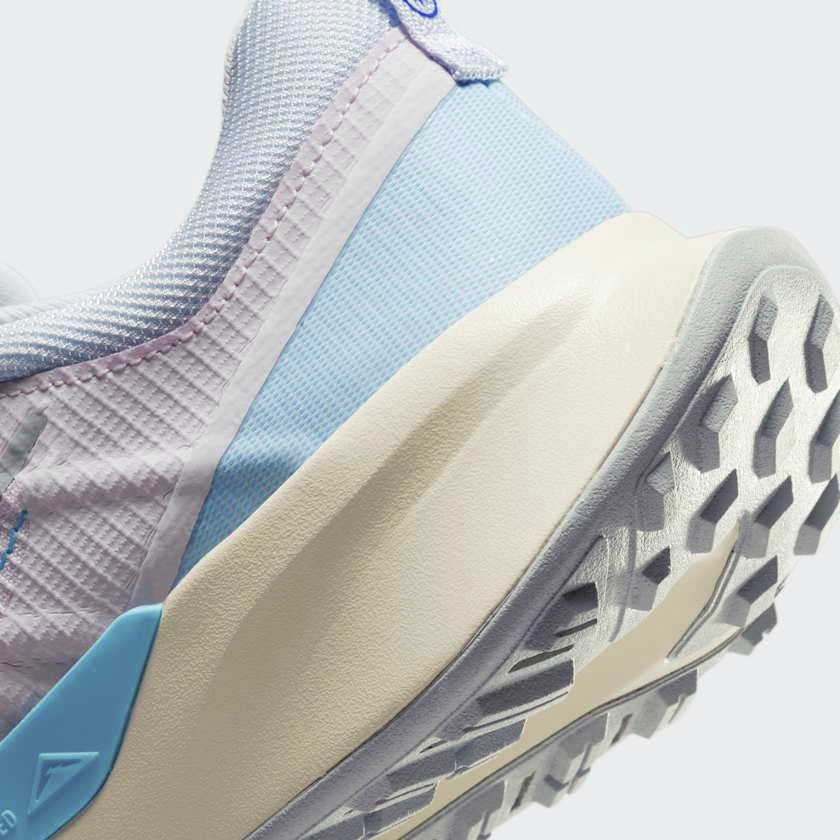 Rear underside close-up of Nike Juniper Trail 2 Women's Running Shoes DM0821-600 heel and outsole grip