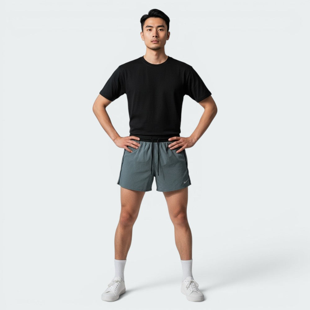 Advanced high-evaporation performance fabric engineered to give you a successful shot at staying cool and bone-dry.