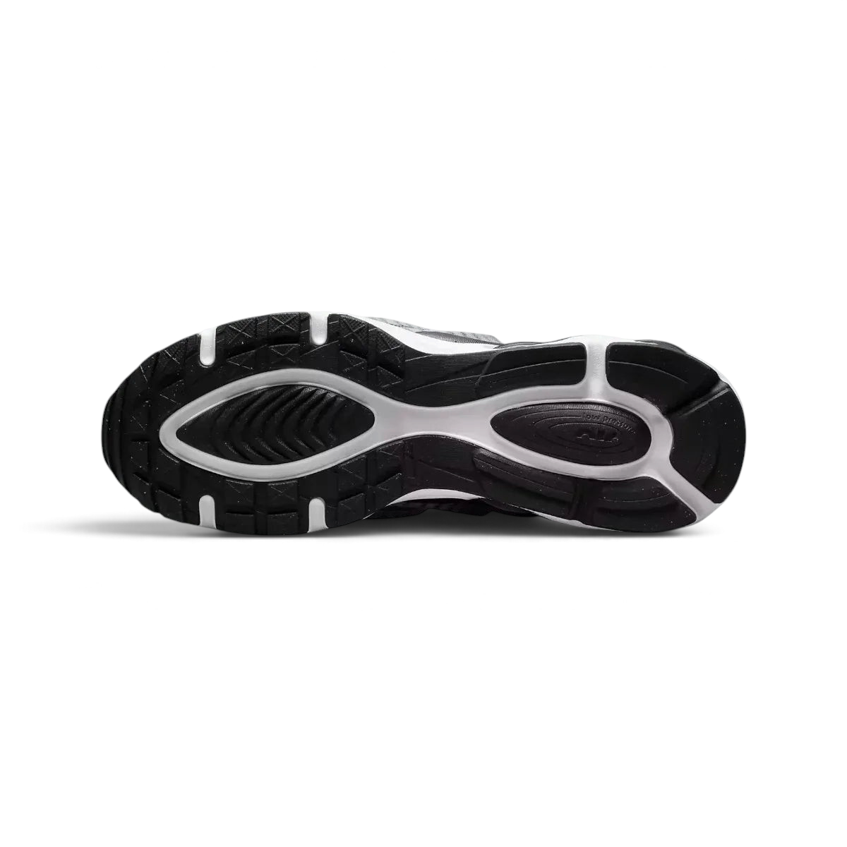 View of the outsole of the Nike Air Max TW trainers, showing the durable rubber tread pattern and the unique five-window Air unit design.