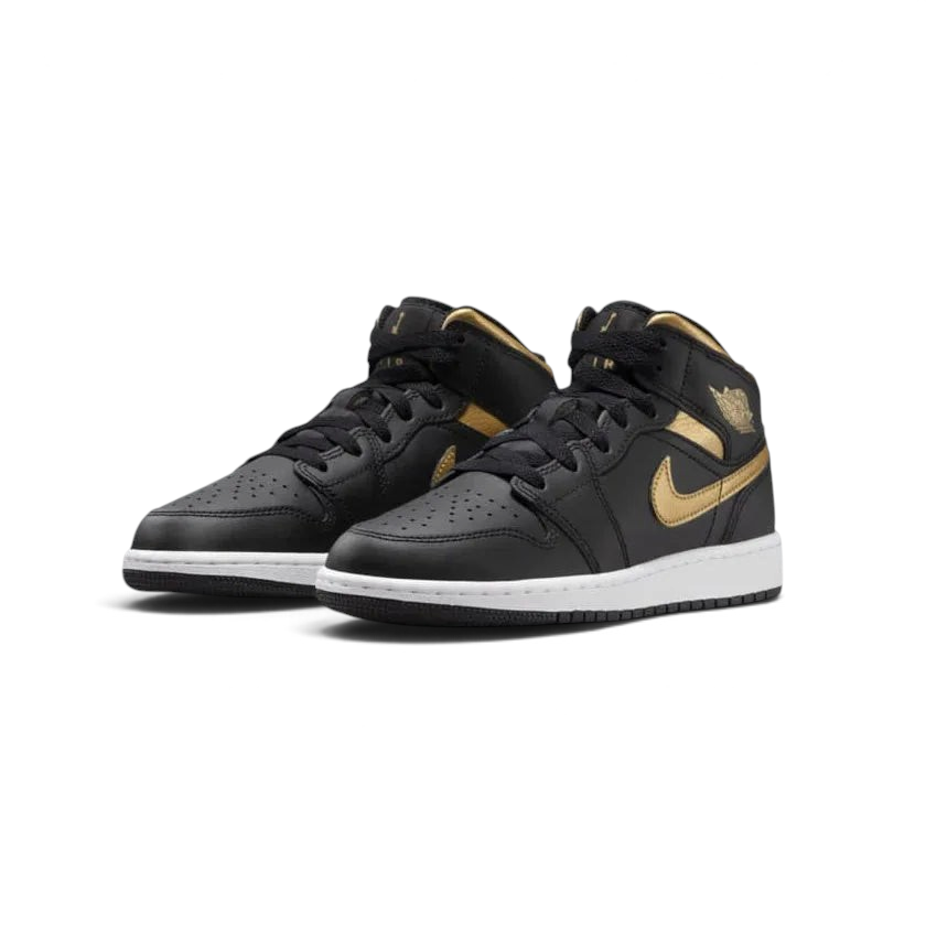 tradesports.co.uk Nike Juniors Air Jordan 1 Mid DQ8423 071