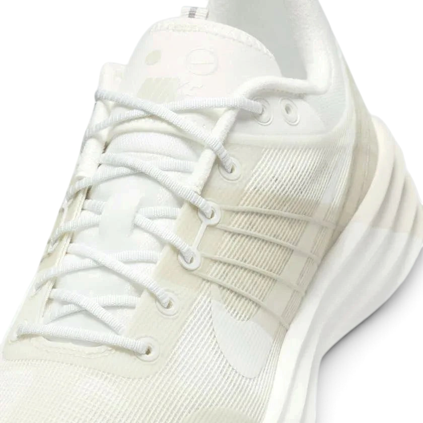 tradesports.co.uk Nike Men's Lunar Roam DV2440 100
